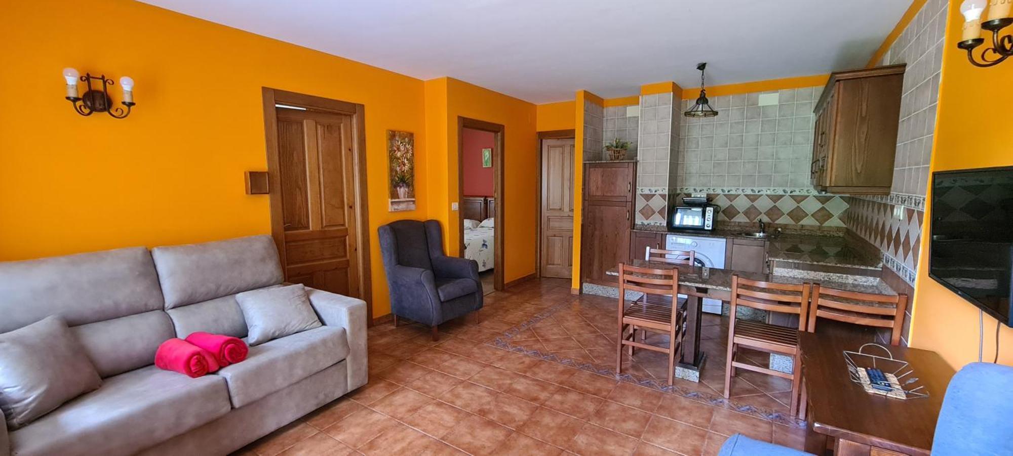Apartamentos La Corona - Cabrales Carrena de Cabrales Kültér fotó