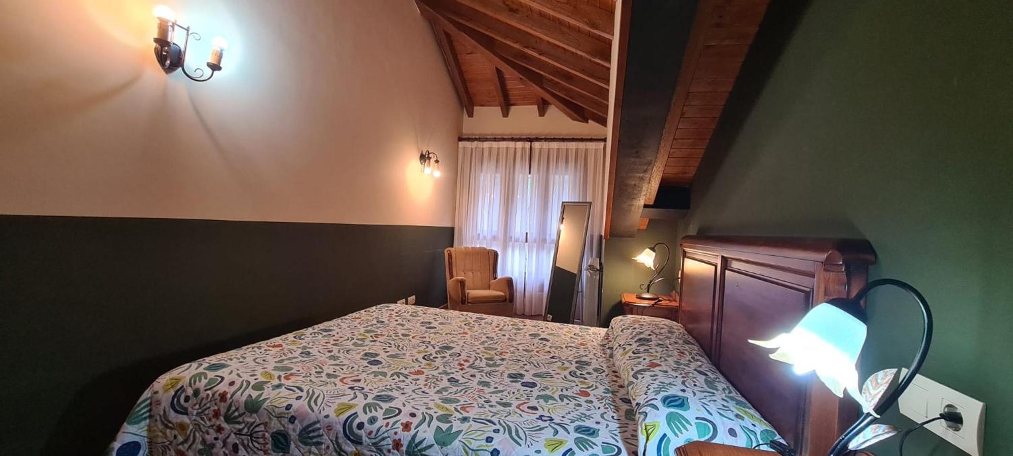 Apartamentos La Corona - Cabrales Carrena de Cabrales Kültér fotó